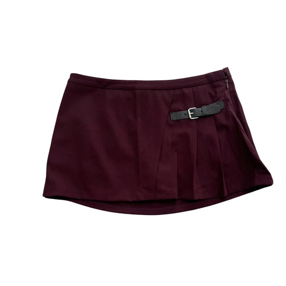 NWT Fashion Nova pleated mini skirt